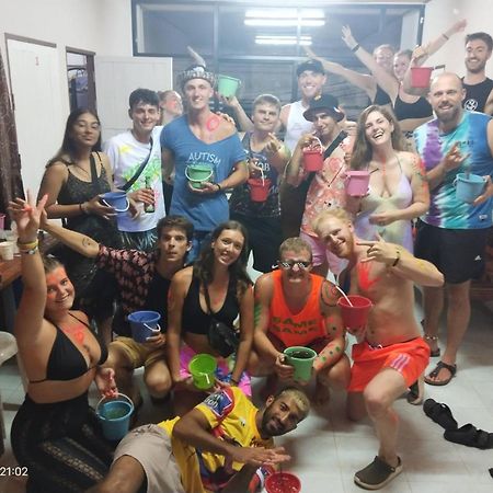 Seventeen Hostel Koh Phangan Exteriör bild